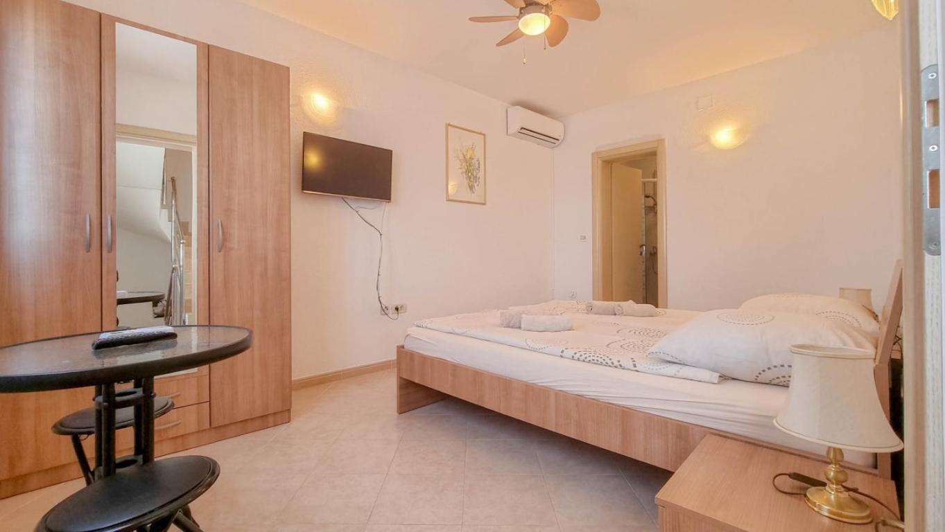Lucijana Room Novigrad Istria 外观 照片
