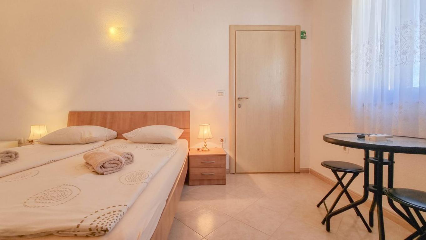 Lucijana Room Novigrad Istria 外观 照片